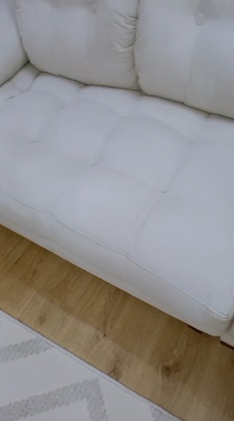 بعد تنظيف الكنب في حي النخيل